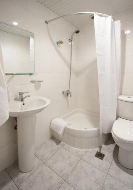 Tsaghkahovit Hotel Tsaghkadzor Bilik gambar